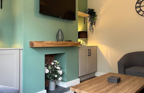 Ault Hucknall Cottage | 3 bedroom accommodation in Bolsover, near Chesterfield