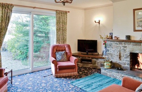 Crossmichael Cottage | 3 bedroom accommodation in Crossmichael, near Castle Douglas
