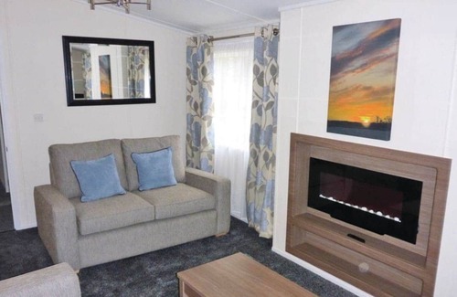 Allerton Cabin | 3 bedroom accommodation in Allerton, Knaresborough