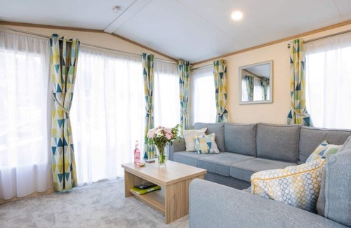 Wesham House | 3 bedroom accommodation in Mowbreck Park