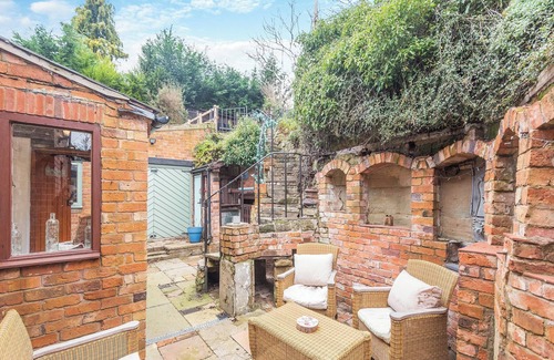 Clumber Park Cottage | 3 bedroom accommodation in Elkesley, near Retford