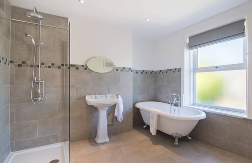 Fylingthorpe Cottage | 3 bedroom accommodation in Fylingthorpe