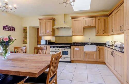 Fylingthorpe Cottage | 3 bedroom accommodation in Fylingthorpe