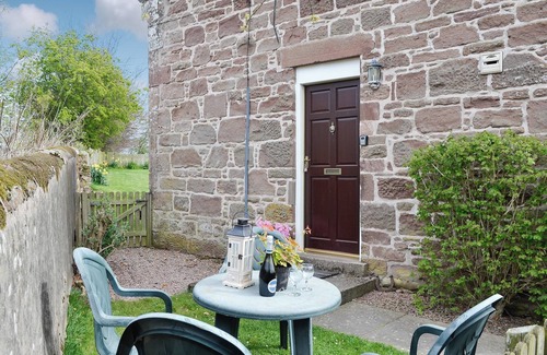 Laurencekirk Cottage | 3 bedroom accommodation in Arbuthnott, near Stonehaven