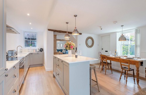 East Rudham Cottage | 3 bedroom accommodation in East Rudham, near Fakenham