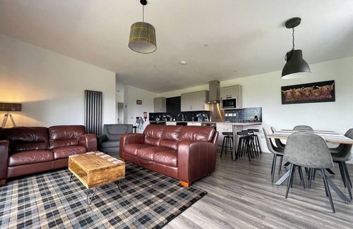 Marybank Cottage | 3 bedroom accommodation in Muir of Ord