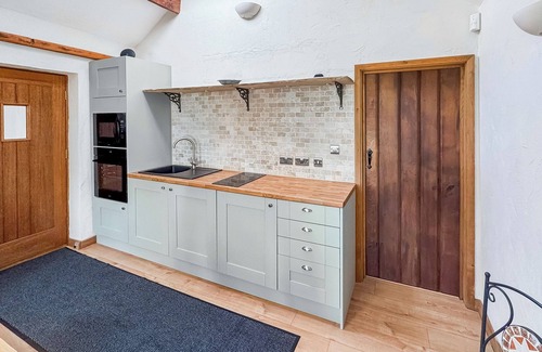East Drayton Cottage | 3 bedroom accommodation in North Green