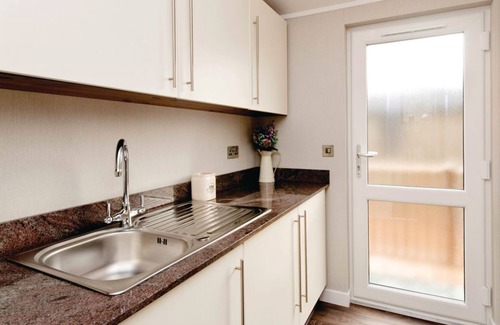 Ashby Woulds Cabin | 3 bedroom accommodation in Overseal, Nr Ashby-de-la-Zouch