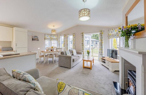 Ashby Woulds Cabin | 3 bedroom accommodation in Overseal, Nr Ashby-de-la-Zouch