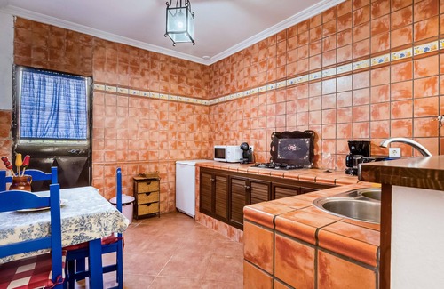 Villamartin House | 3 bedroom accommodation in Villamartin