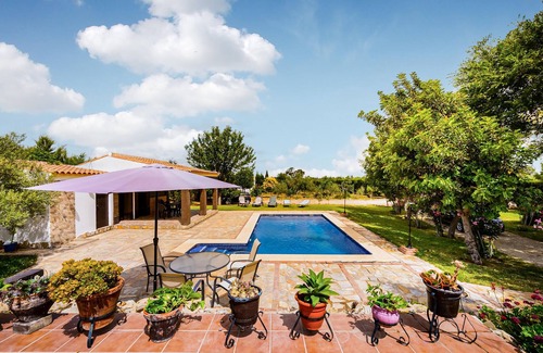 Villamartin House | 3 bedroom accommodation in Villamartin
