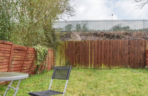 Abercwmboi Cottage | 3 bedroom accommodation in Troedyrhiw, near Merthyr Tydfil