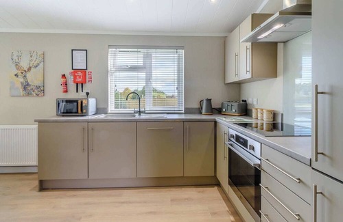 Raywell Ski Chalet | 3 bedroom accommodation in Raywell, Beverley