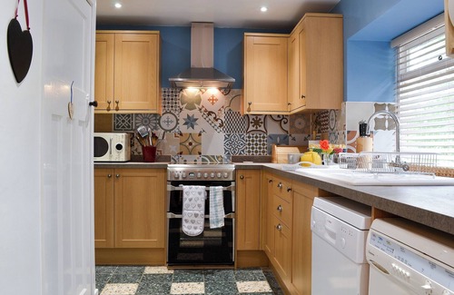 Craven Arms Cottage | 3 bedroom accommodation in Horderley, near Craven Arms