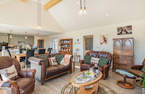 Alford Cottage | 3 bedroom accommodation in Fordington