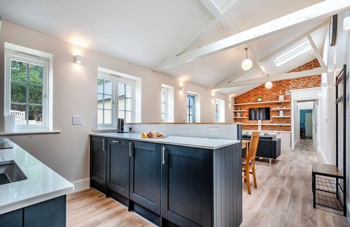 Quenington Cottage | 3 bedroom accommodation in Hatherop, near Cirencester