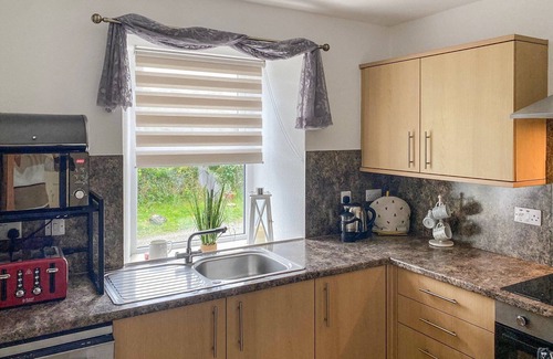 Sandyhills Cottage | 3 bedroom accommodation in Palnackie, near Castle Douglas