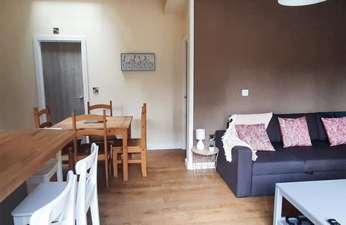 Felton Cabin | 3 bedroom accommodation in Shrewsbury