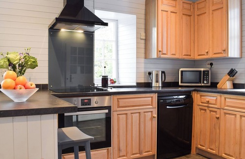 Aberfeldy Cottage | 3 bedroom accommodation in Fortingall, near Aberfeldy