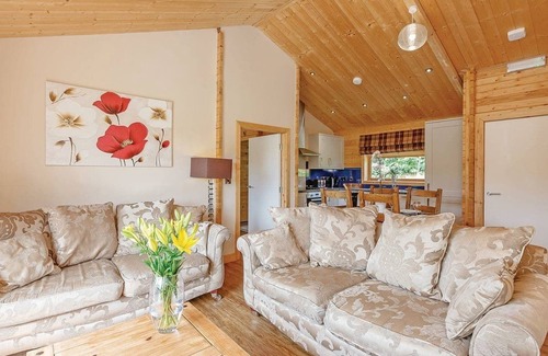 Welsh Frankton Ski Chalet | 3 bedroom accommodation in Ellesmere