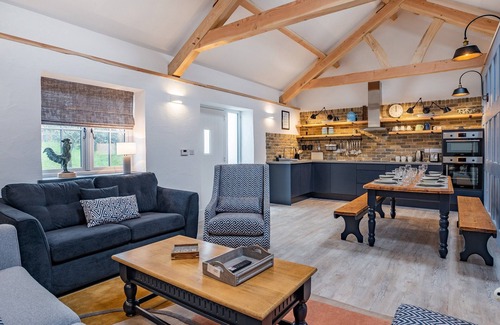 Whitland Cottage | 3 bedroom accommodation in Llanboidy