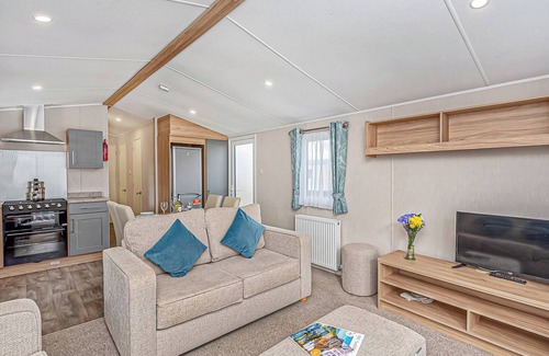 Prestatyn House | 3 bedroom accommodation in Prestatyn, Denbighshire