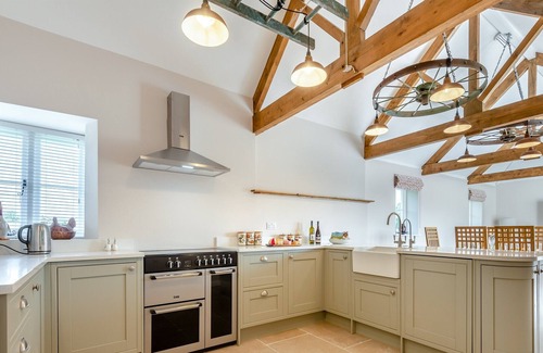 Chetnole Cottage | 3 bedroom accommodation in Chetnole, near Sherborne