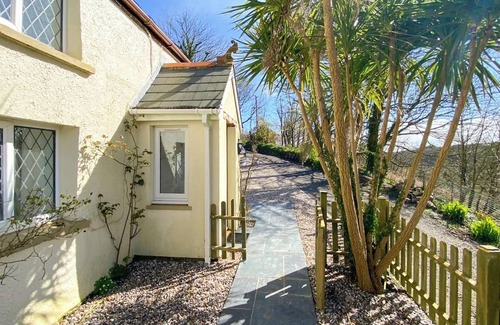 St Brides Cottage | 3 bedroom accommodation in Middle Mill, nr Solva