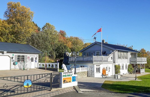 Bjugn Apartment | 3 bedroom accommodation in Vallersund
