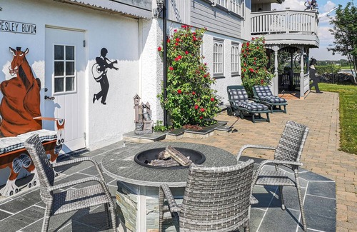 Bjugn Apartment | 3 bedroom accommodation in Vallersund