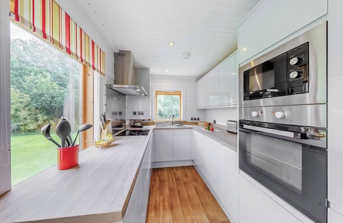 Menai Bridge Ski Chalet | 3 bedroom accommodation in Anglesey