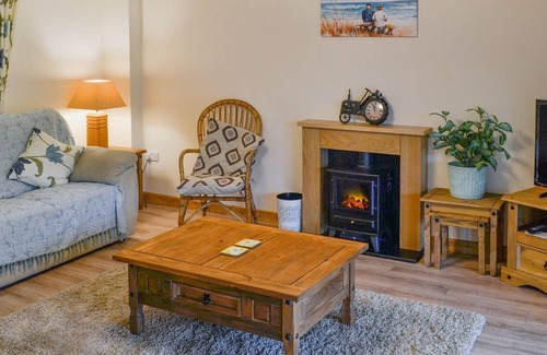 Bethania Cottage | 3 bedroom accommodation in Penuwch, near Tregaron