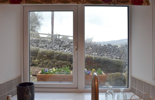 Peak District Cottage | 3 bedroom accommodation in Bradwell