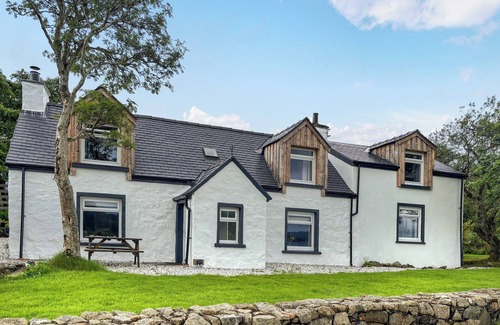 Breakish Cottage | 3 bedroom accommodation in Dunan, Isle of Skye