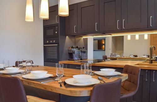 Dobcross Cottage | 3 bedroom accommodation in Greenfield, near Saddleworth