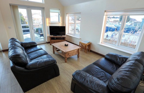 Haddiscoe Cottage | 3 bedroom accommodation in St Olaves, near Beccles