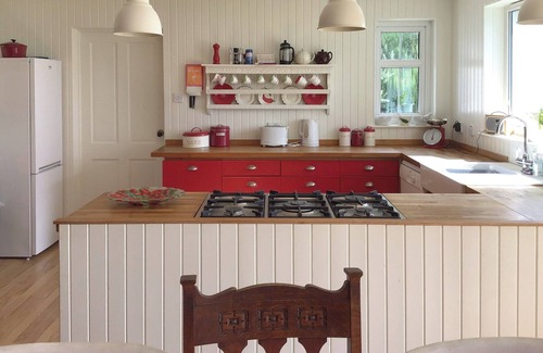 Helmsdale Cottage | 3 bedroom accommodation in Lothmore, Helmsdale