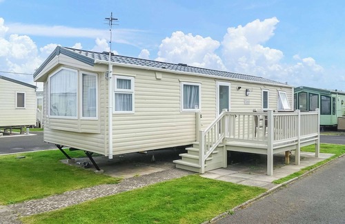Gwespyr House | 3 bedroom accommodation in Gwespyr, Nr Prestatyn, Denbighshire