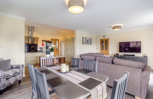 Consett Cottage | 3 bedroom accommodation in Knitsley
