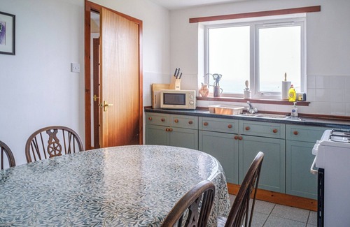 Lewis and Harris Cottage | 3 bedroom accommodation in Lemreway