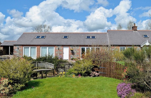Newbridge Cottage | 3 bedroom accommodation in Irongray, Dumfries