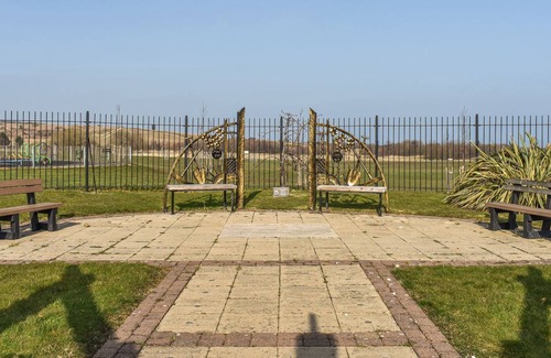 Peterlee Cottage | 3 bedroom accommodation in Easington Colliery, near Peterlee