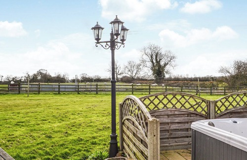 Alford Cottage | 3 bedroom accommodation in Sloothby