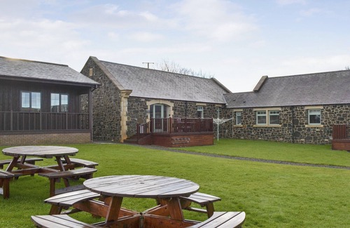Newton by the Sea Cottage | 3 bedroom accommodation in Newton-by-the-Sea, near Alnwick