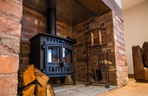 Amerton Cabin | 3 bedroom accommodation in Enson, near Stafford