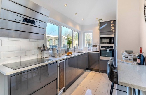 Boncath Cottage | 3 bedroom accommodation in Boncath, near Preseli Hills