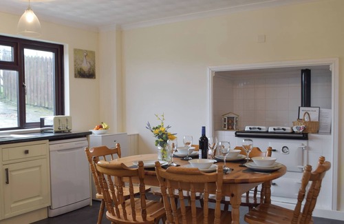 Crymych Cottage | 3 bedroom accommodation in Eglwyswrw, near Crymych