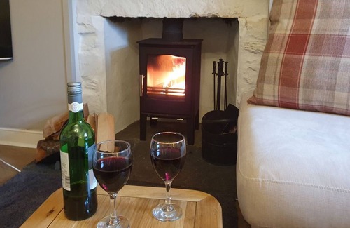 Dalguise Cottage | 3 bedroom accommodation in Dalguise, near Dunkeld