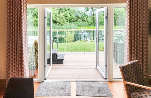 Flaxton Ski Chalet | 3 bedroom accommodation in Flaxton