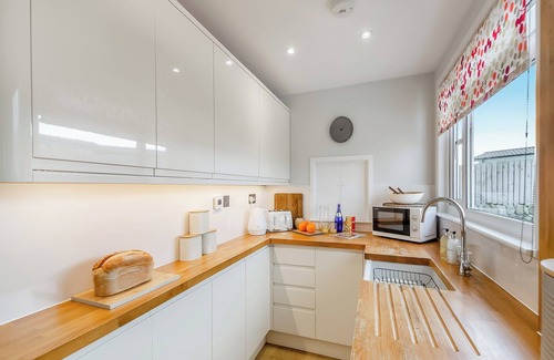 Llandanwg Cottage | 3 bedroom accommodation in Llandanwg, near Harlech